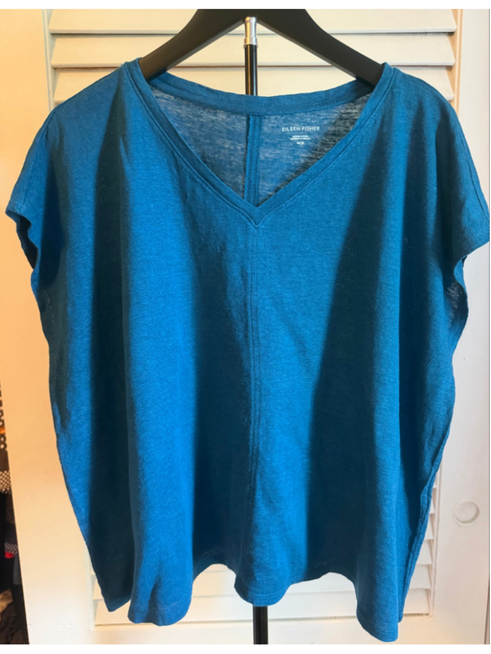 Eileen Fisher Blue Short Sleeve V-Neck Linen Tee Size M
